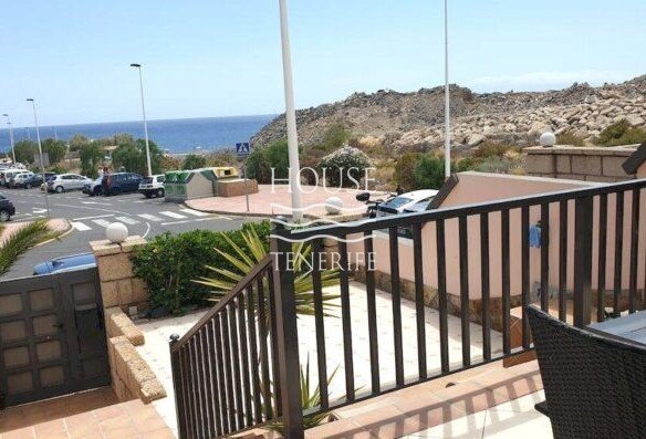 Townhouse for sale La Caleta