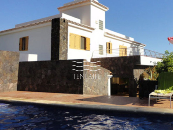 Villa In Los Cristianos For Sale 351