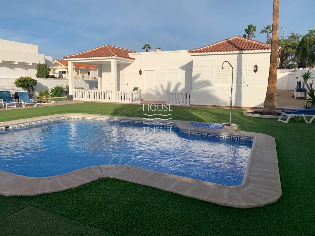 3 Schlafzimmer Villa in Costa Adeje 927