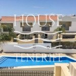 Two townhouses in the community Oasis de Fanabe 1271