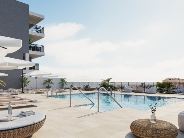 CAM_14_PISCINA