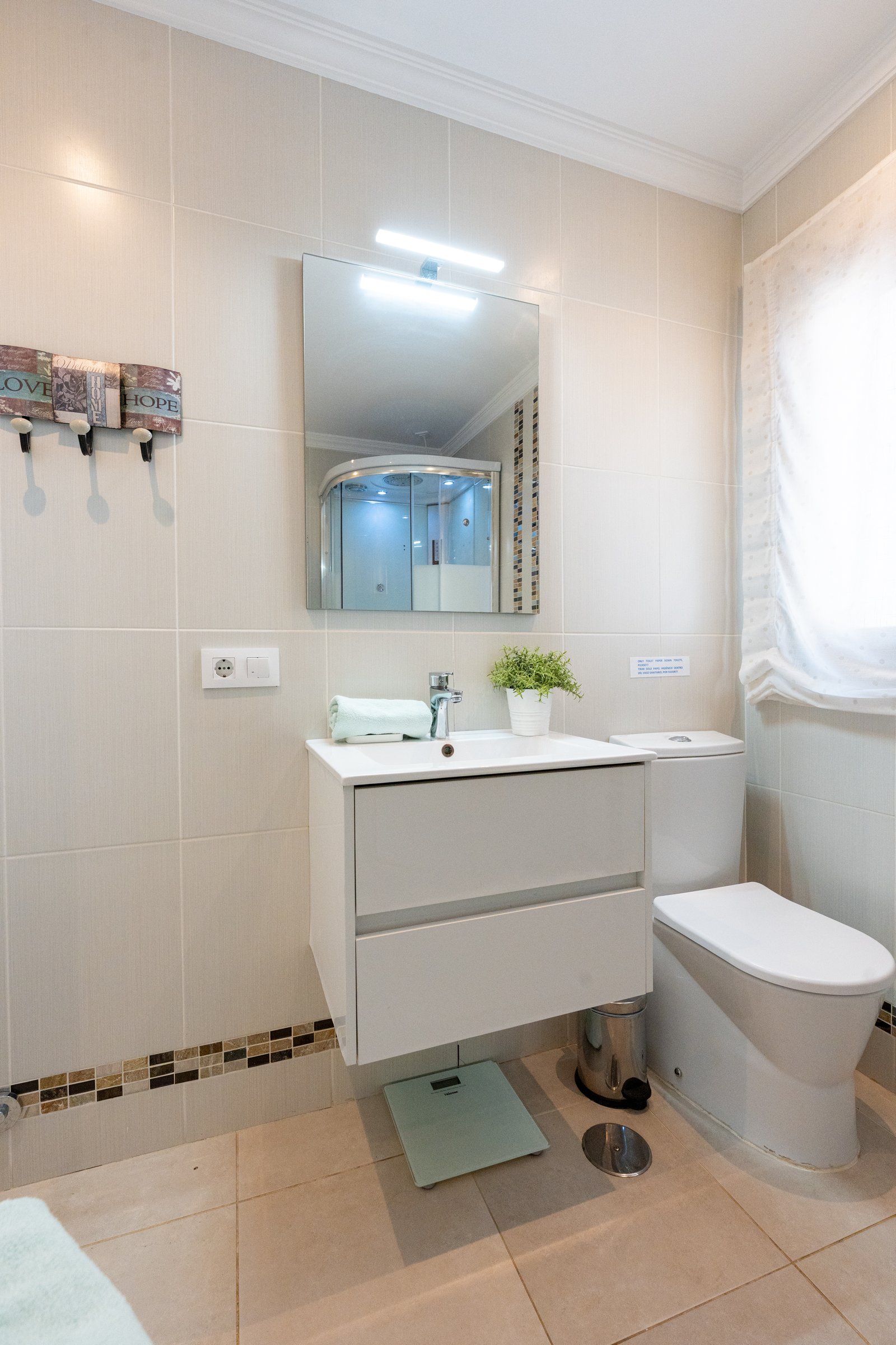 Amarilla Golf - 00003