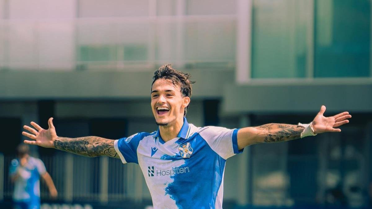 Le parcours footballistique de Manu Vila : de Barcelone à Tenerife