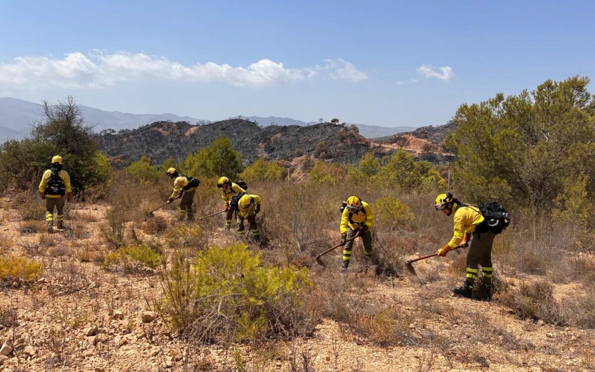 La lluvia trae alivio a Málaga en medio de alertas de incendios