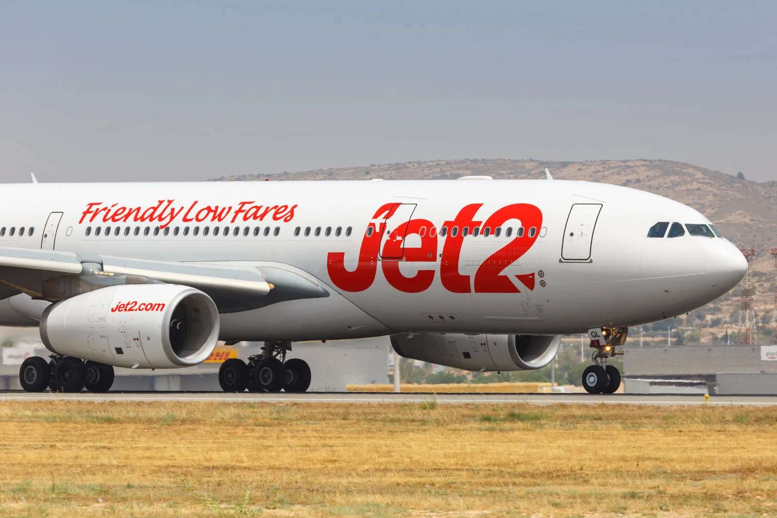 Jet2 расширяет варианты полетов для путешественников между Великобританией и Испанией в 2027 году
