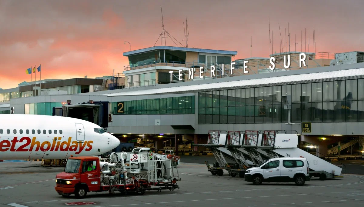 Jet2 Flight Evacuated at Tenerife Airport Due to Security Alert